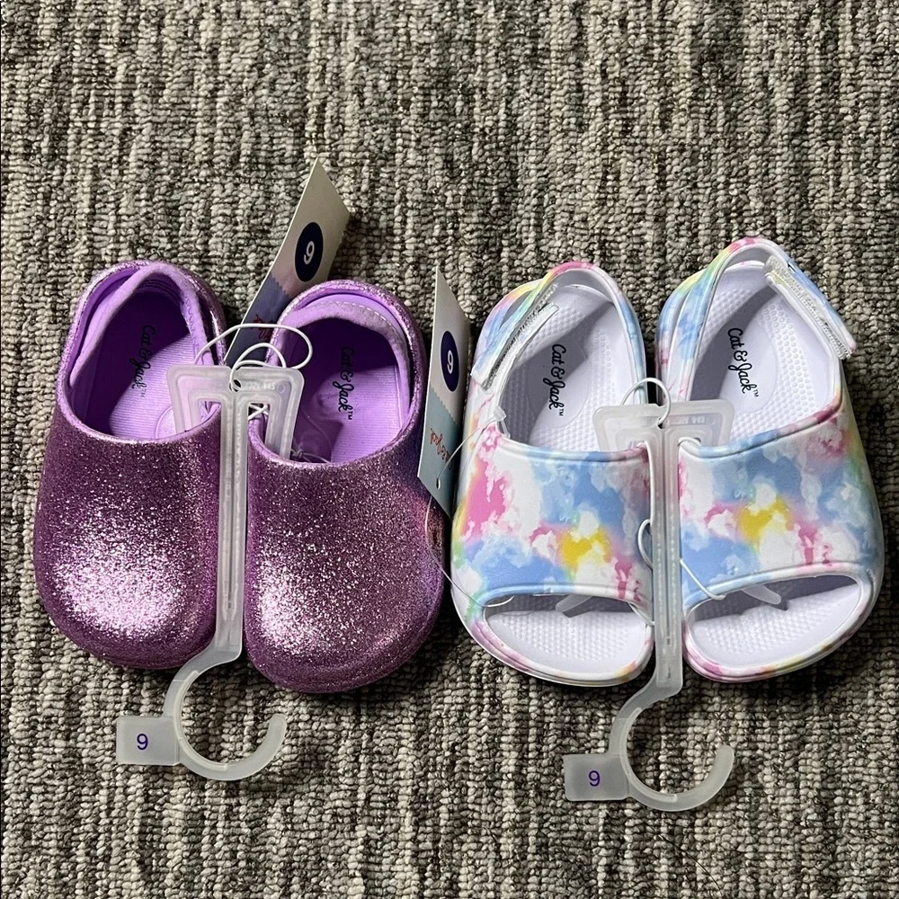Cat & Jack  Kids Purple Glitter and Colorful Tie-Dye bundle Slippers Size 6